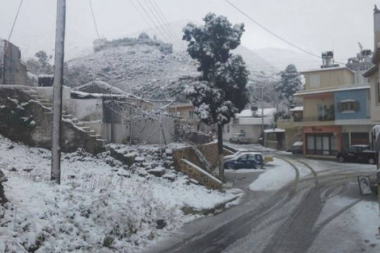 Αποκαθίστανται τα προβλήματα από την κακοκαιρία στην Κρήτη