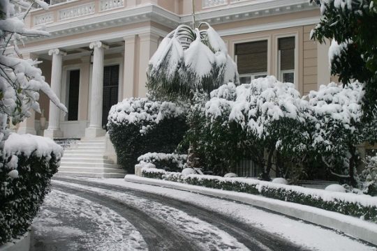 «Ρεαλιστική η συνέχιση του προγράμματος χωρίς το ΔΝΤ»
