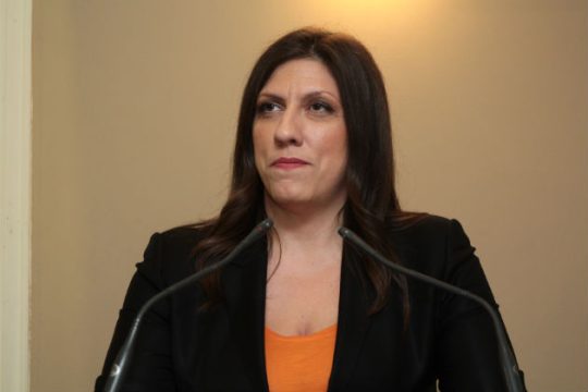 Αμφισβητεί ανοιχτά το ευρώ και την Ε.Ε.