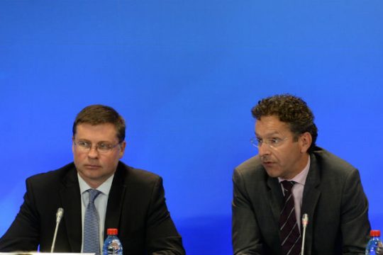 Στην «κόψη του ξυραφιού» η αξιολόγηση