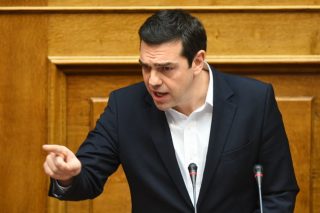 «Μάχη» σε δύο επίπεδα
