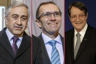 Η Κομισιόν καλεί Αναστασιάδη και Ακιντζί να συνεχίσουν τις συνομιλίες