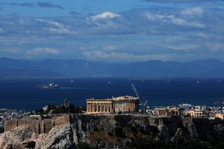 Eξω η Gucci απ’ την Ακρόπολη