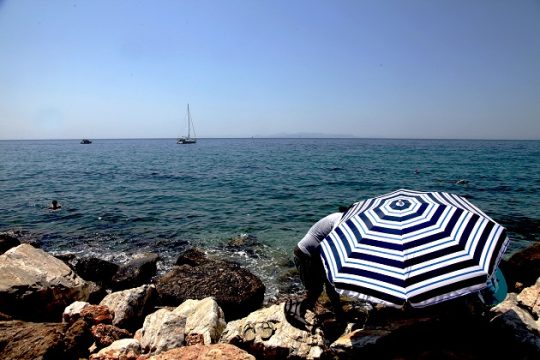 Η ζωή επιστρέφει στην παραλία