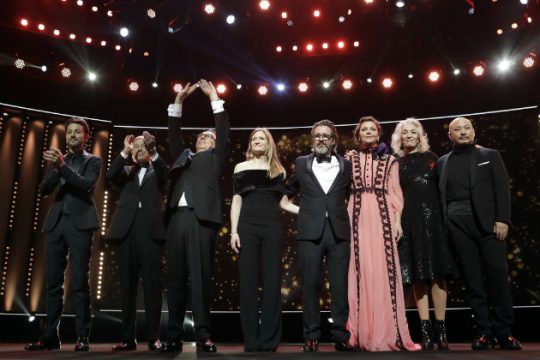Αυλαία της Berlinale με έκκληση αντίστασης στον Τραμπ