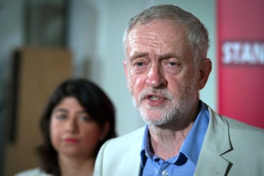 Πέρασε το Brexit από τη Βουλή – διαρροές για Κόρμπιν