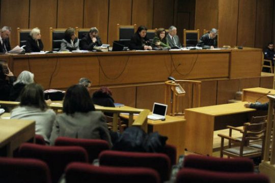 «Καταδρομική ενέργεια» η επίθεση στο «Συνεργείο»
