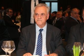 Θέλετε συμφωνία; Γίνετε ρεαλιστές!
