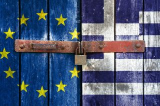Μέρες που μας τρομάζουν – Οικονομία ή πολιτική;