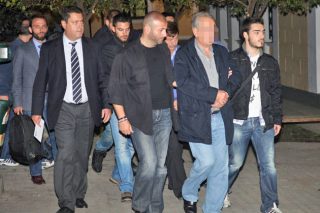 Καμπάνες και τσουχτερά πρόστιμα