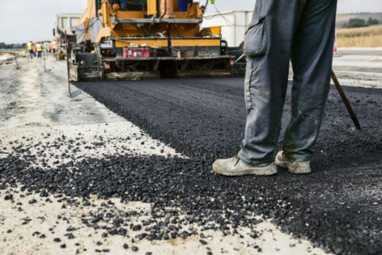 Έργα συντήρησης του οδικού δικτύου στον Κορυδαλλό