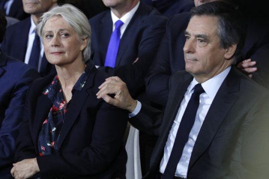 Της… Πόπης στη γαλλική Δεξιά