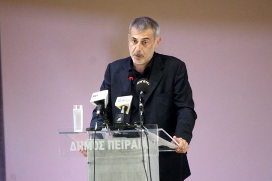 Ενίσχυση της Τροχαίας ζητά ο Γ. Μόραλης