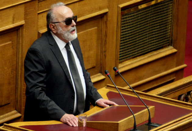 Μπέρδεψε τα μοντέλα ο Κουρουμπλής
