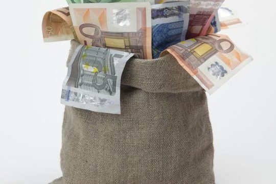 «Βροχή» οι δηλώσεις των κρυμμένων εισοδημάτων