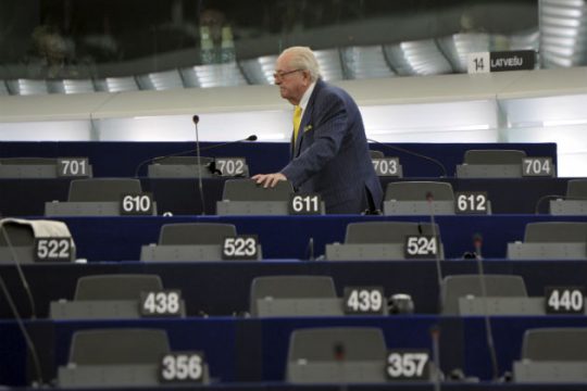 Επικυρώθηκε καταδίκη του Λεπέν για ρατσιστικές δηλώσεις