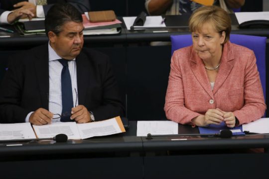 Γκάμπριελ κατά Μέρκελ για τους χειρισμούς της στο ελληνικό ζήτημα