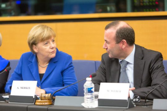 SZ: Η γερμανική κυβέρνηση αλλάζει στάση προς την Ελλάδα
