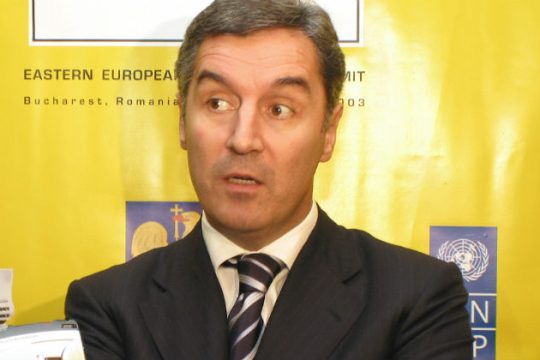 «Βλέπουν» Μόσχα πίσω από απόπειρα δολοφονίας του Μαυροβούνιου πρωθυπουργού