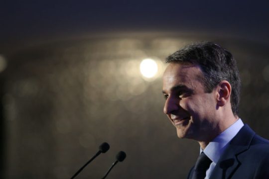 Πρώτη συνάντηση Μητσοτάκη με Μέρκελ – Σόιμπλε