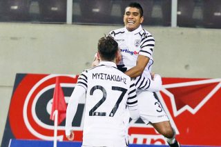 Παίζει παντού σαν να είναι Τούμπα