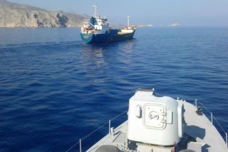 Σχεδόν αμετάβλητος ο αριθμός πλοίων με ελληνική σημαία