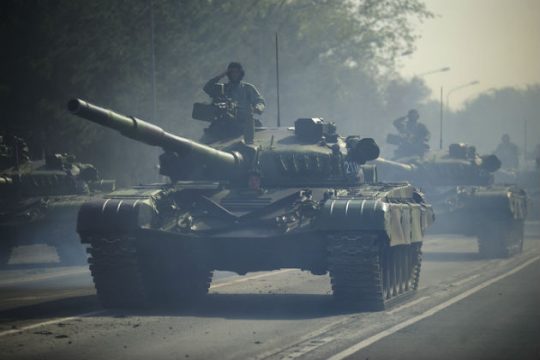 Εκρήξεις σε αποθήκη πυρομαχικών στη Σερβία