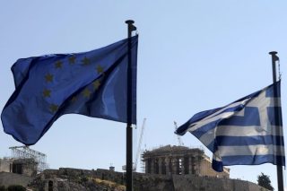 Στον αντίποδα του φόβου σιγοβράζει η οργή