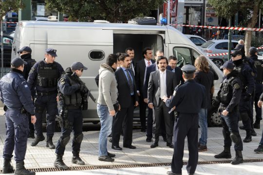 Επανέρχεται η Άγκυρα για τους 8 Τούρκους στρατιωτικούς