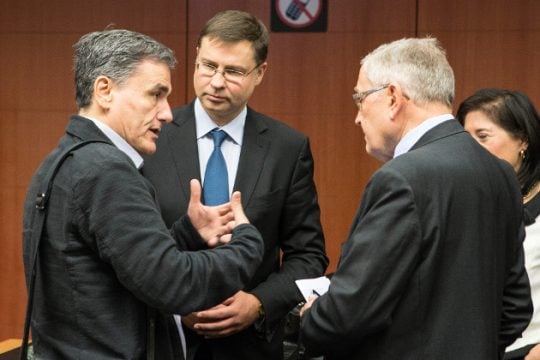 Αδειάζει η κλεψύδρα