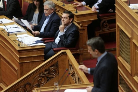 Τσίπρας εναντίον Μητσοτάκη στην «Ώρα του πρωθυπουργού»