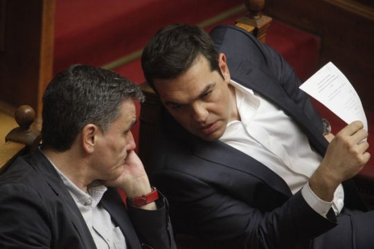 Tσακωμένοι στα… γαλάζια όνειρα