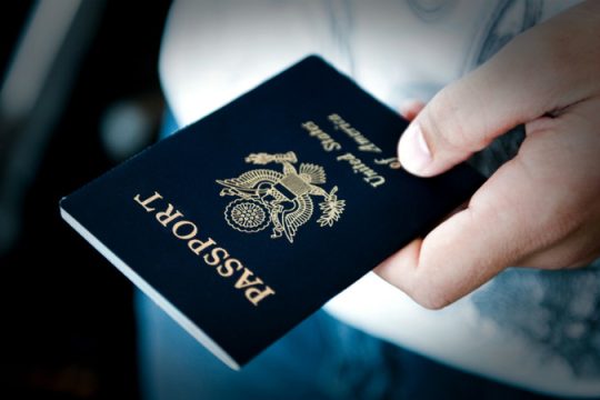 Ανέκριναν τον γιο του Μοχάμεντ Άλι, ρωτώντας τον εάν είναι μουσουλμάνος