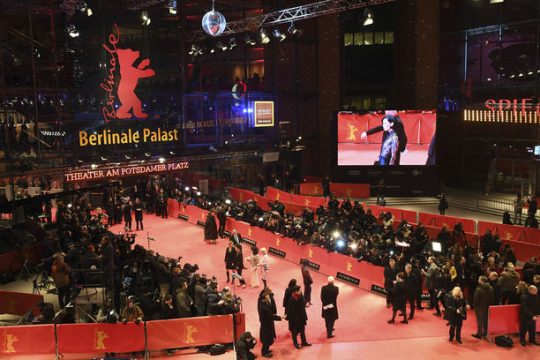 Η Berlinale γκρεμίζει τα τείχη