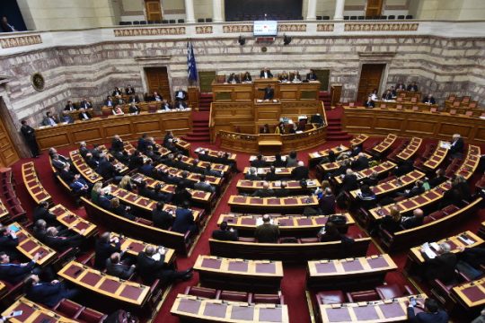 «Κινδυνολογείτε χωρίς επιχειρήματα» – «Διαβάστε τις ανακοινώσεις»