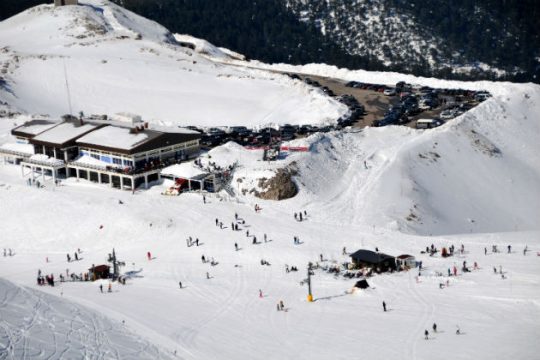 Χιονοδρομικό Κέντρο Παρνασσού… το τρένο της μεγάλης φυγής