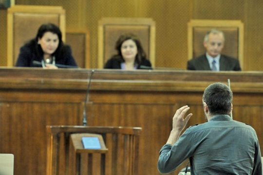 «Σε πλήθος χτυπημάτων συμμετείχαν βουλευτές»