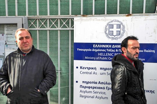 «Ανεξάρτητες Επιτροπές» για γρήγορες απελάσεις