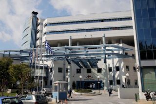 5 υπουργούς «καίει» το Ντυνάν