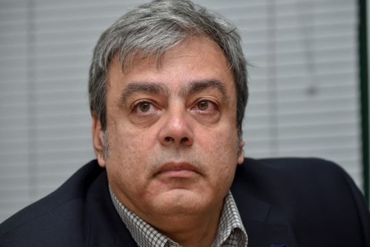 Δύο έμμισθες θέσεις στο Δημόσιο;