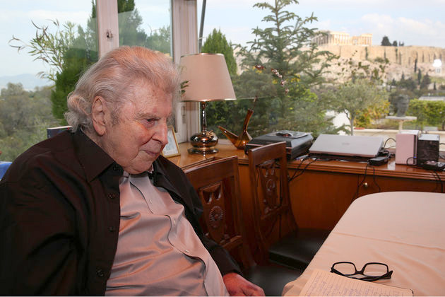 Ο Μίκης… Διγενής
