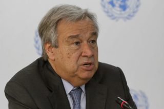 «Ουσιαστικά θέματα» στη συνάντηση Αναστασιάδη-Γκουτέρες