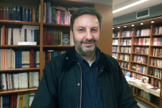 Σπινόζα και δημοκρατία: Η κανονιστική αδυναμία της «δύναμης»