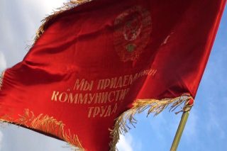 Ζωγραφίζοντας τη Ρωσική Επανάσταση και την ουτοπία