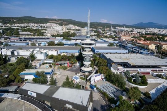 Εκθεση «αριστερών» ιδεών από δεξιούς