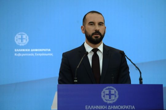 Αγώνας με τον χρόνο και τις… διαρροές