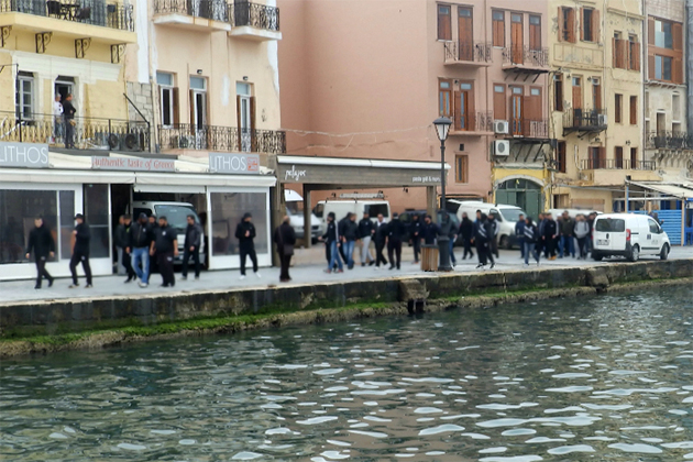 Επεισόδια και τραυματίες πριν τον αγώνα ΑΟ Χανιά- ΟΦΗ