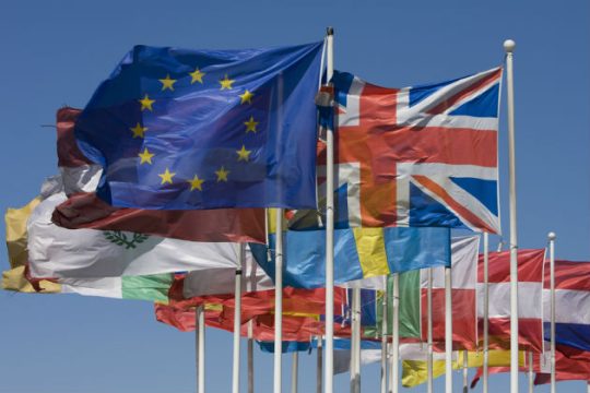Ο πολλαπλασιασμός των ταχυτήτων θα μειώσει τη μικρή συνοχή της Ε.Ε.