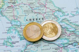 Από τα δάνεια της «ανεξαρτησίας» στα δάνεια της καταλήστευσης