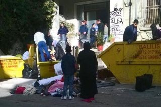 Από την κατάληψη στο Αλλοδαπών και ύστερα… στον δρόμο!